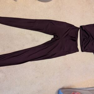 Old Navy Set-Active Purple Ruched Crop Top And Matching Leggings